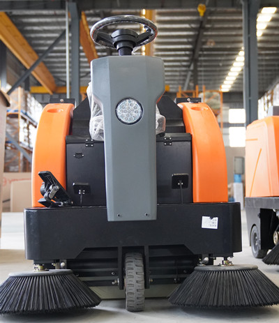 榮事達(dá)掃地車能幫我們解決什么問題呢？