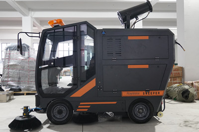 商用電動(dòng)掃地機(jī)的挑選指南